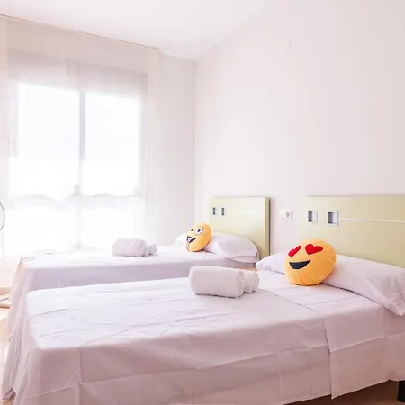 Retreat: Pool & Comfort * Burriana